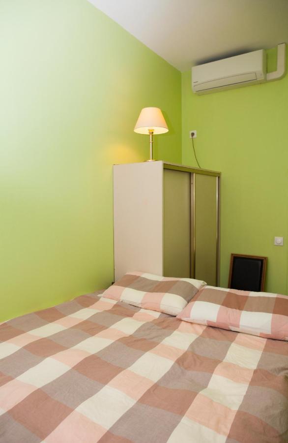 Bed and Breakfast Club246 Paris Saint Martin Exteriér fotografie